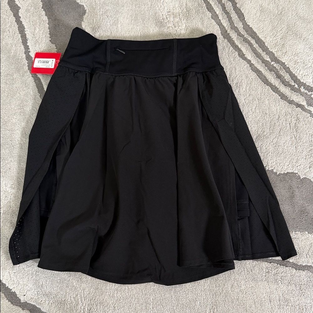 Spanx Get Moving Booty Boost Double Layer Skort N… - image 8